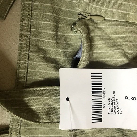 NWT bodycon pinstriped dress - Picture 3 of 3